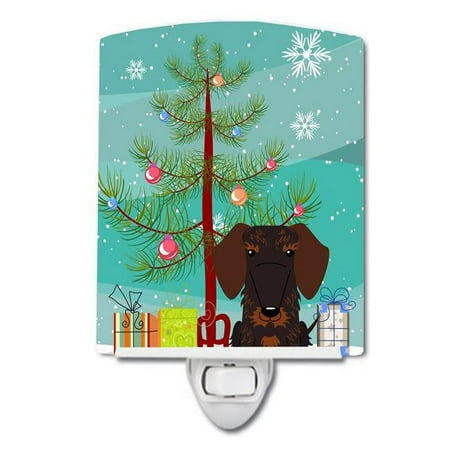 

Caroline s Treasures BB4254CNL Merry Christmas Tree Wire Haired Dachshund Chocolate Ceramic Night Light 6x4x3