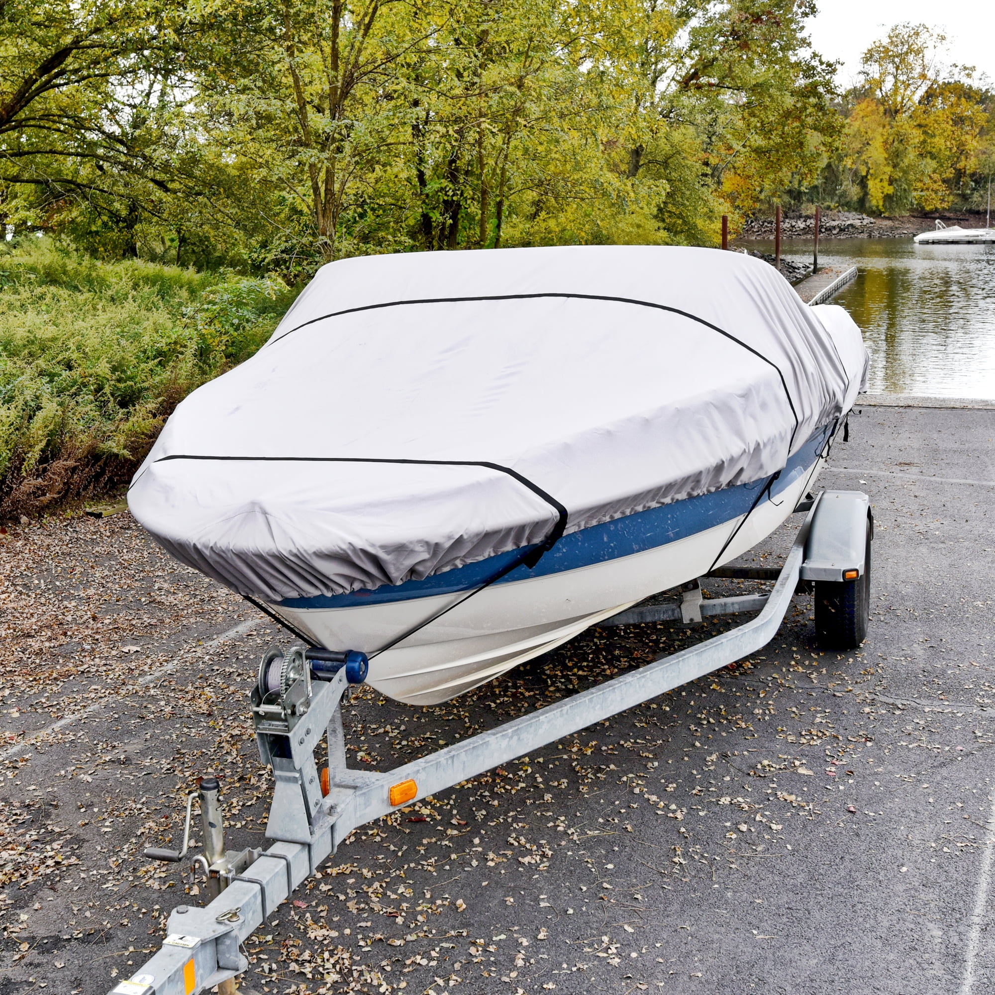 Budge 600 Denier Center Console V-Hull Mooring Boat Cover, Waterproof and UV Resistant, Size BTCCV-4: 16'-18' Long, 106" Beam