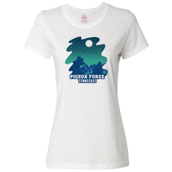 Inktastic Smoky Mountains Pigeon Forge Tennessee with Bear Women's T-Shirt
