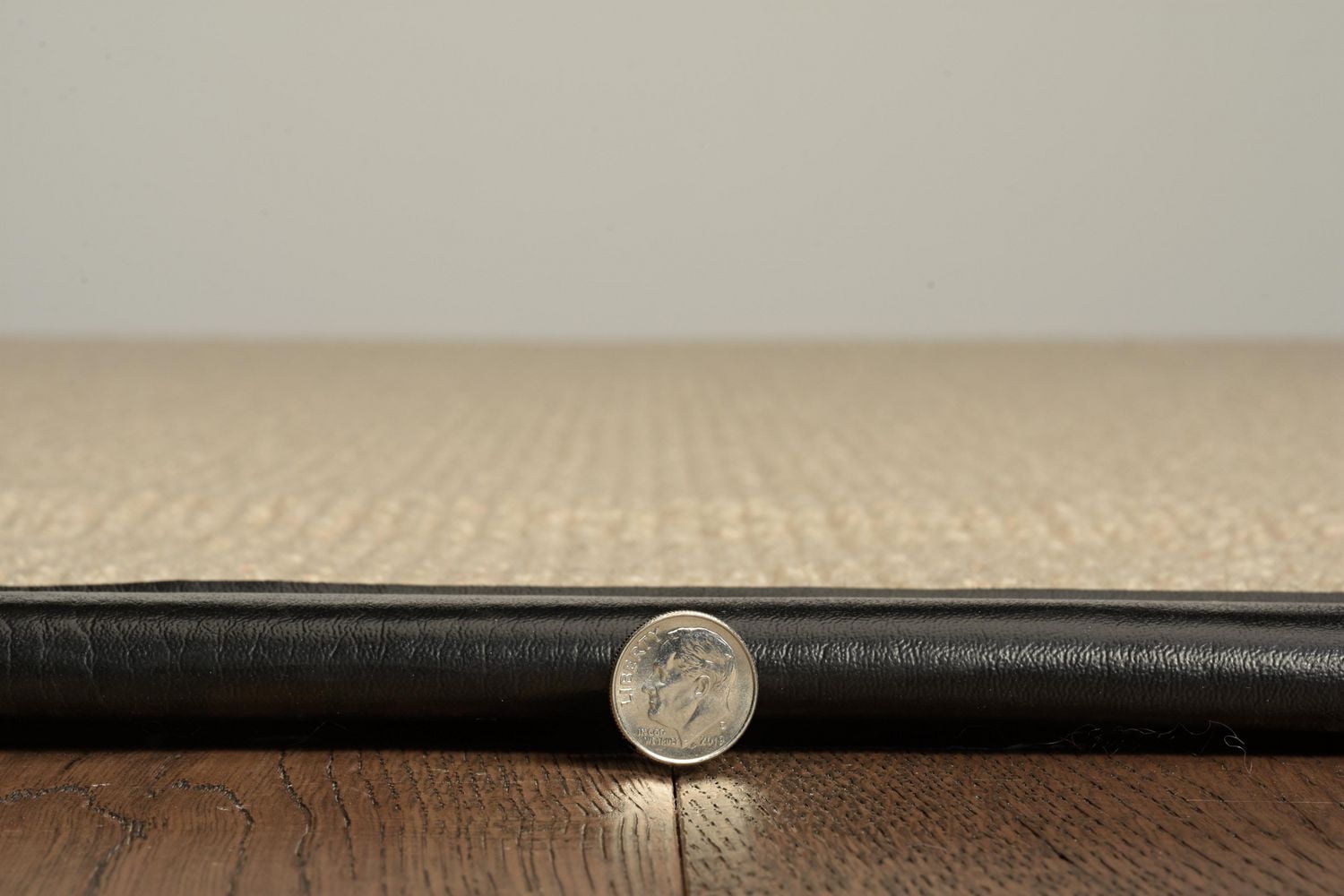 Athena Natural Wool & Black PU 1'10" x 2'10" Accent Rug