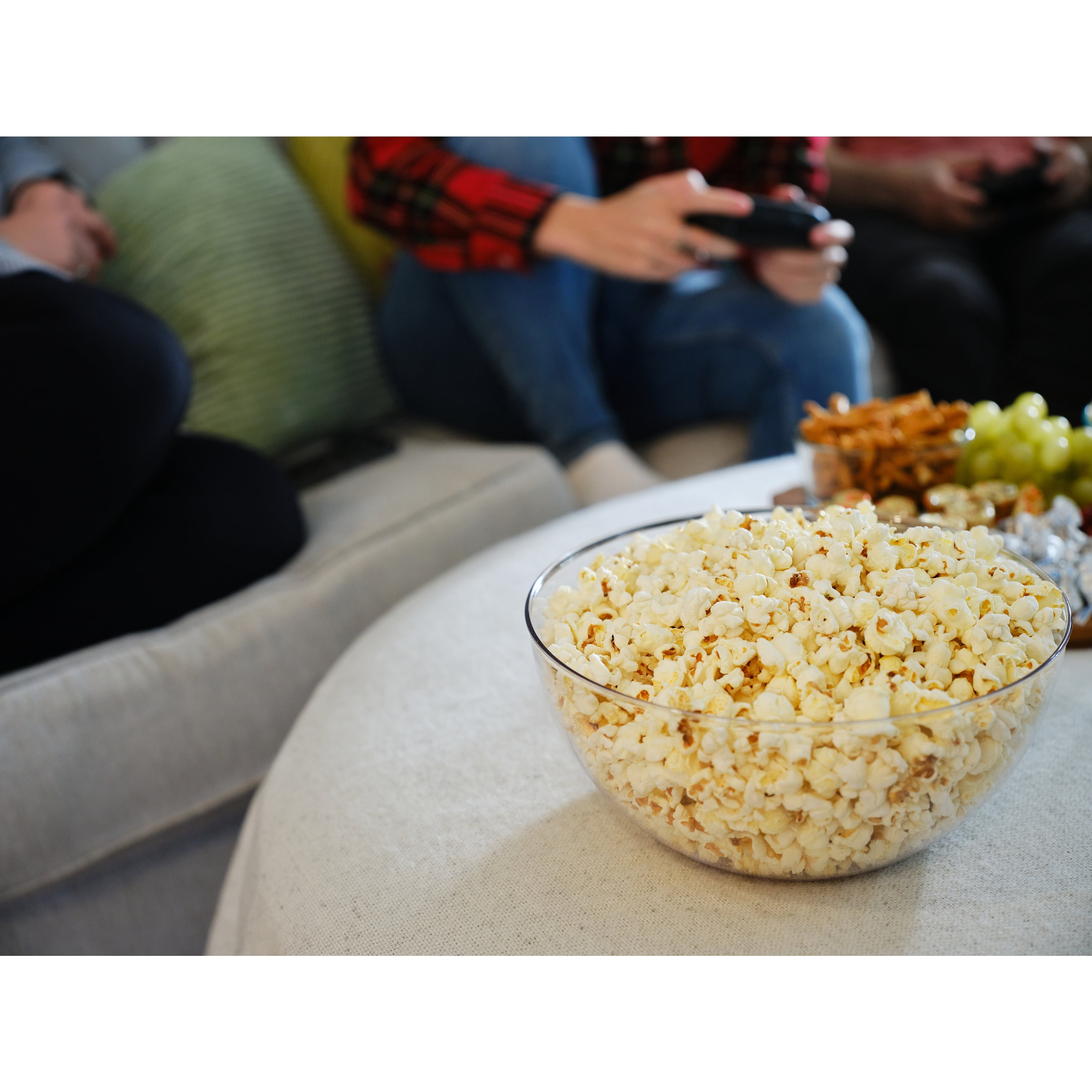 SKINNYPOP Butter Microwave Popcorn Snack, 2.8 oz Bag (6 Count)