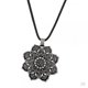 thumbnail image 1 of de Collar con Colgante de Mandala Vintage de 5 Piezas con Cadena de material cuero PU, 1 of 8