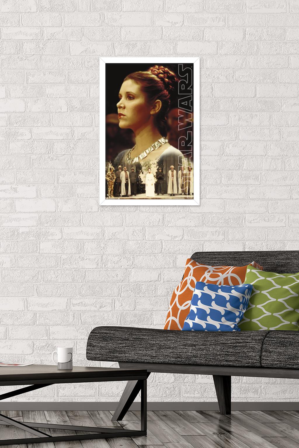 Star Wars: Saga - Princess Leia - Ceremony Wall Poster, 14.725" x 22.375", Framed