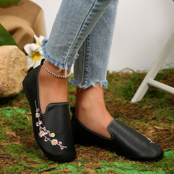 Roncen Women's Casual Flats with Floral Embroidery - Fashion Round Toe Slip-On Ballet Shoes, Versatile and Breathable Design for Daily Wear