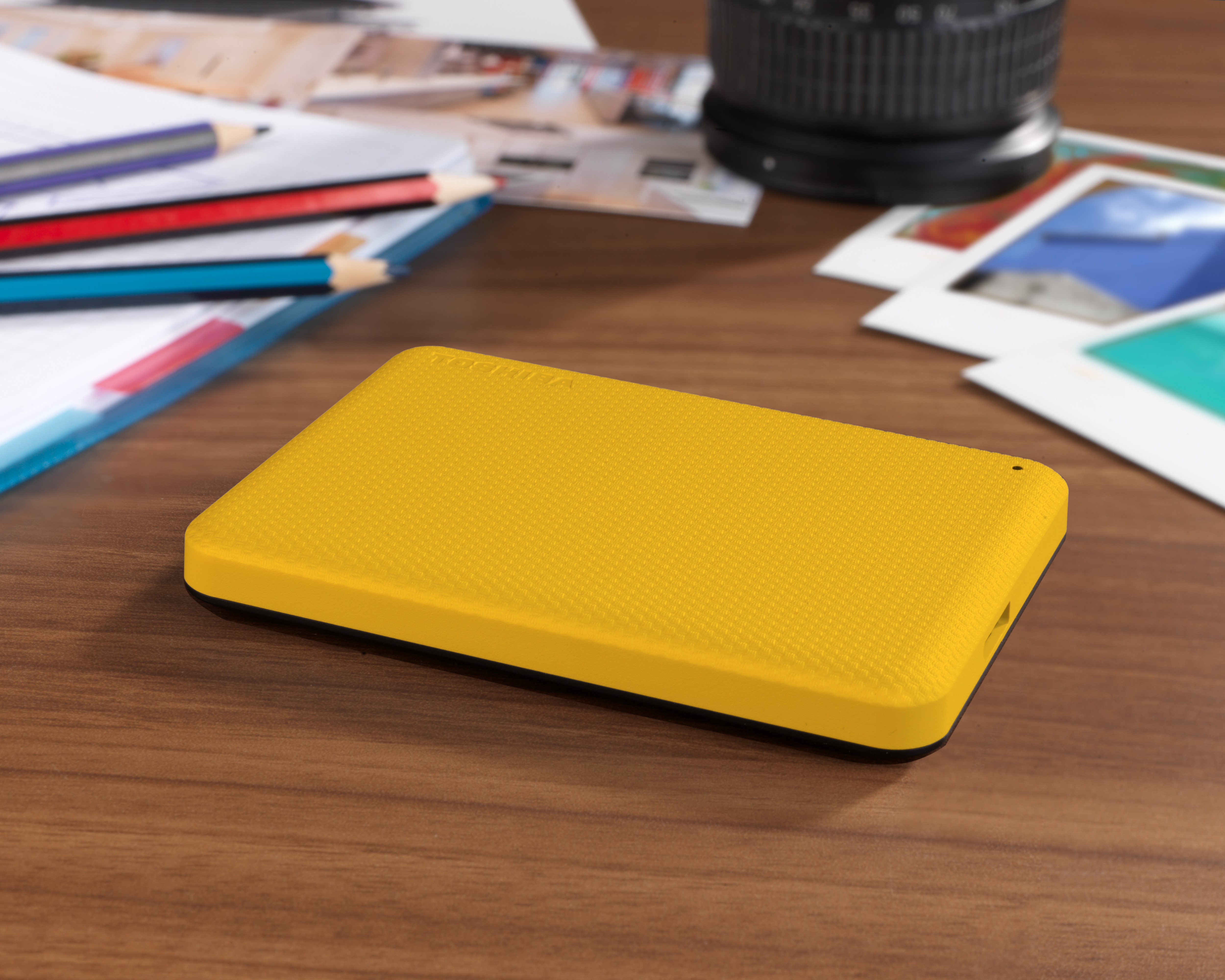 Toshiba Canvio Advance Plus 2TB Portable External Hard Drive photo 2