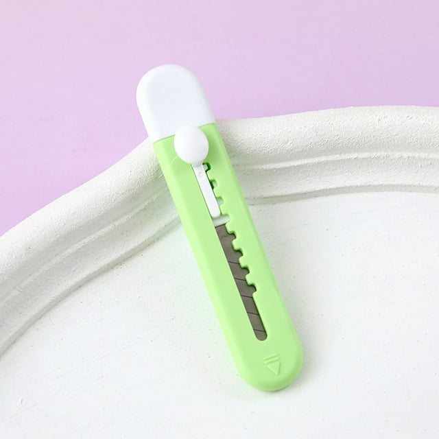 Cute Box Cutter Retractable Mini Art Cutter Cloud Fruits Animal Pattern Kawaii Utility Portable Letter Opener For Cutting Envelopes Paper Bags Express Unpacking Cutting DIY Crafts