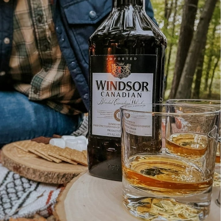 Windsor Blended Canadian Whisky, 40% ABV, 750ml Plastic Bottle