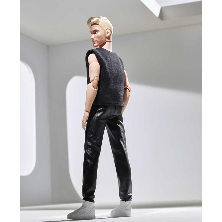 Amazon.com: Barbie Signature Looks Ken Doll (Brunette with