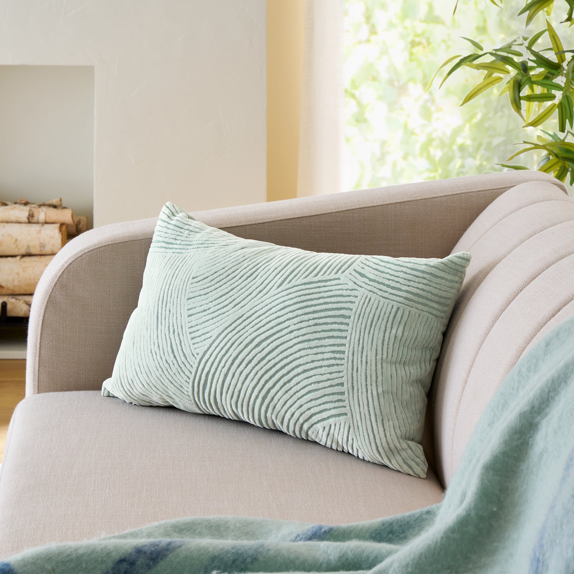 Better Homes & Gardens Waves Green River 14" x 24" Decorative Throw Pillow Cover