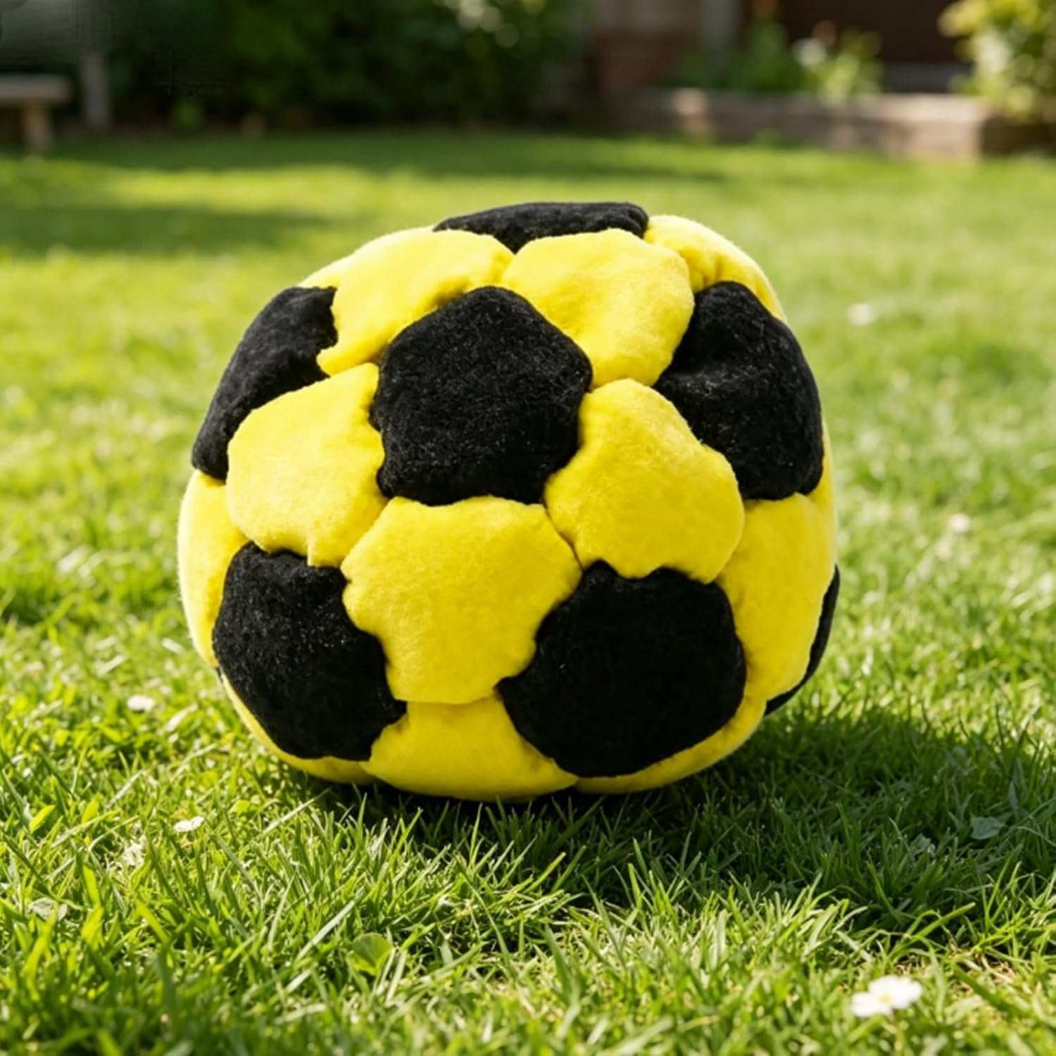 Dragonfly Footbag,32-Panel Hacky 2026 Sa-ck Spiral Pellet Filled Footbag Ball, Soft Durable Soccer Style Kick Bag for Foot Coordination Training, Outdoor Play, Stress Relief Toy