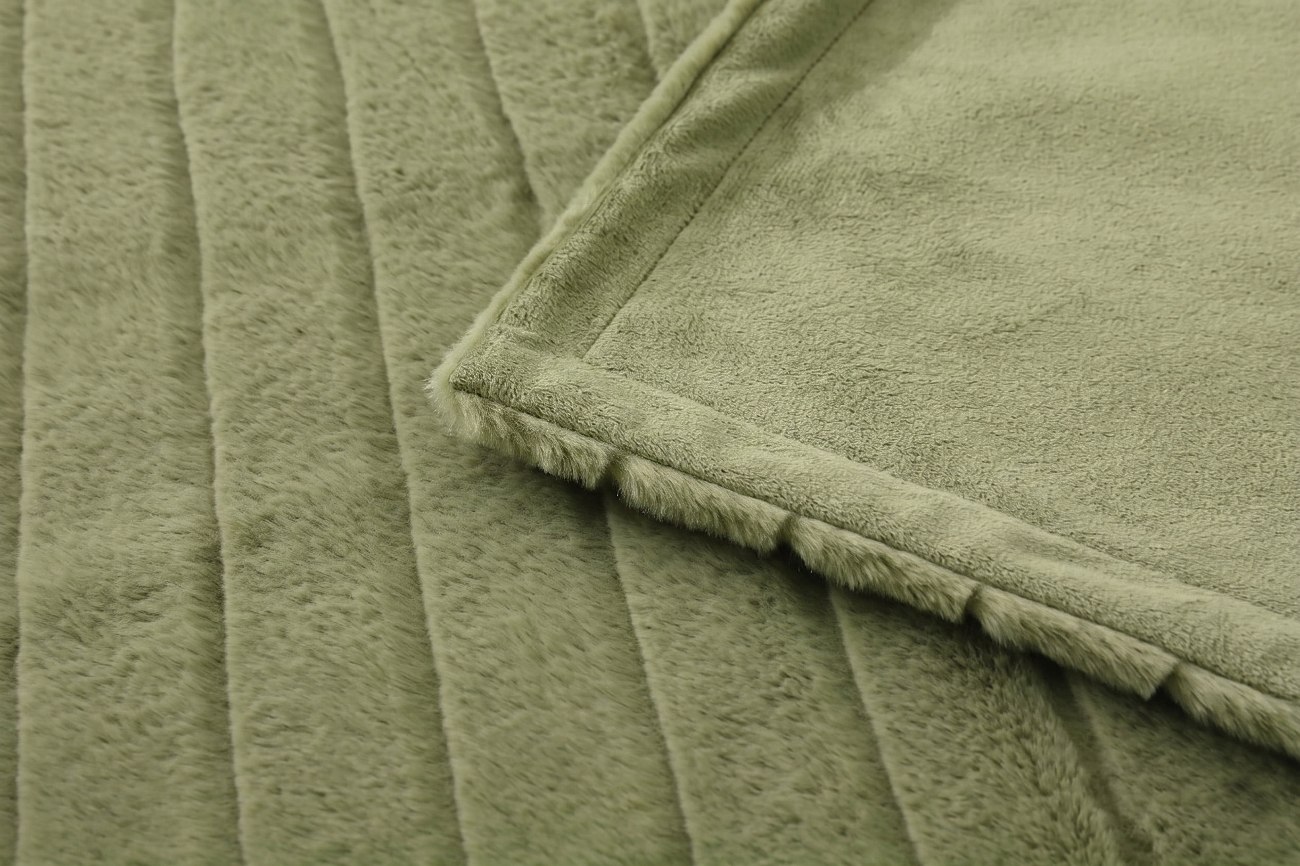 Mainstays Stripe Faux Fur Dual Layer Throw, Green, 50"x60"