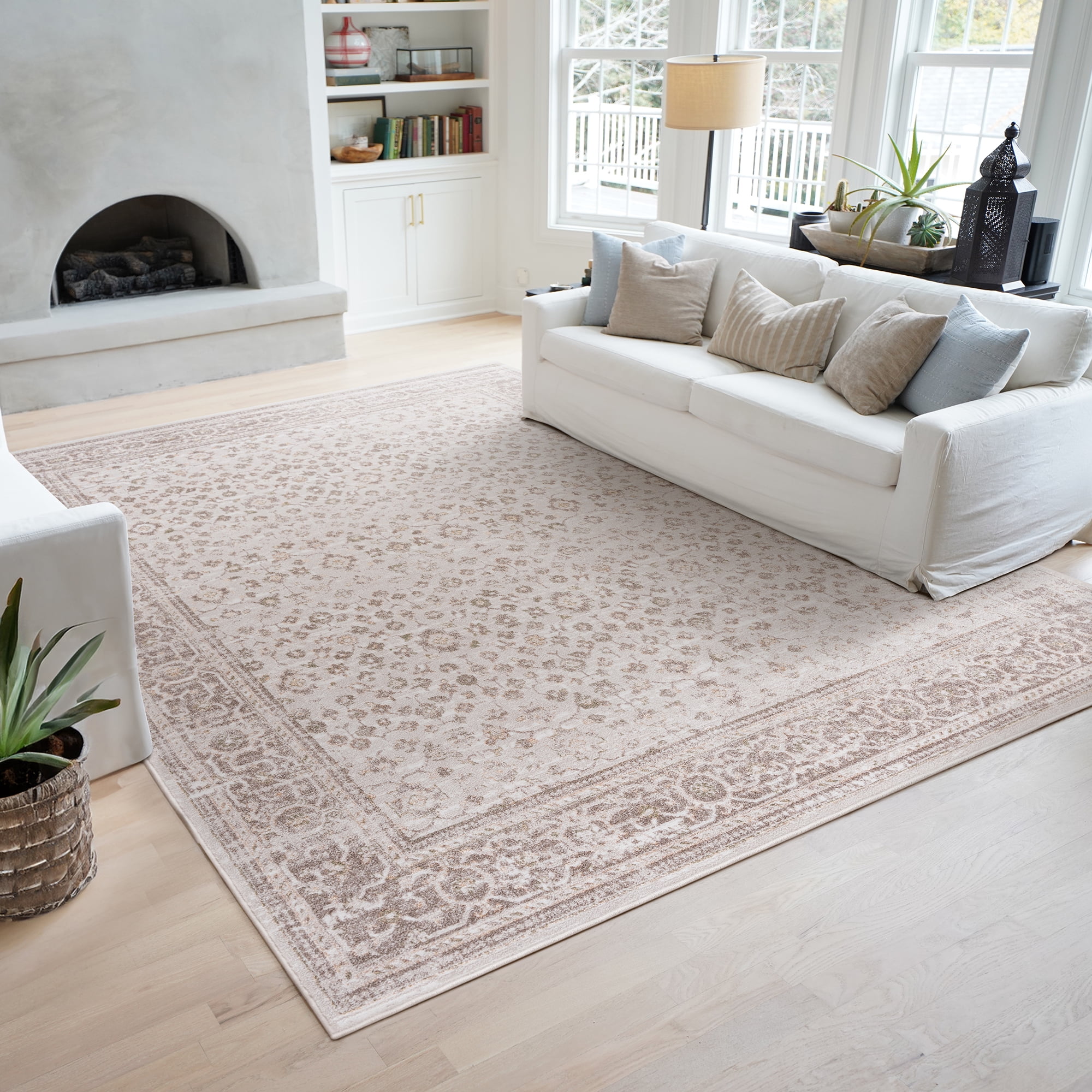 Bliss Rugs Magic Traditional 5' x 7' Beige and Cream Indoor Area Rug