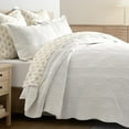 thumbnail image 3 of EVERGRACE 100% Cotton Scallop Quilt Set, King Size 3 Piece Set  Lightweight Bedspread with 2 Shams, Soft Prewashed Matelasse Coverlet for Cozy and Elegant Bedding, Bright White, 3 of 8