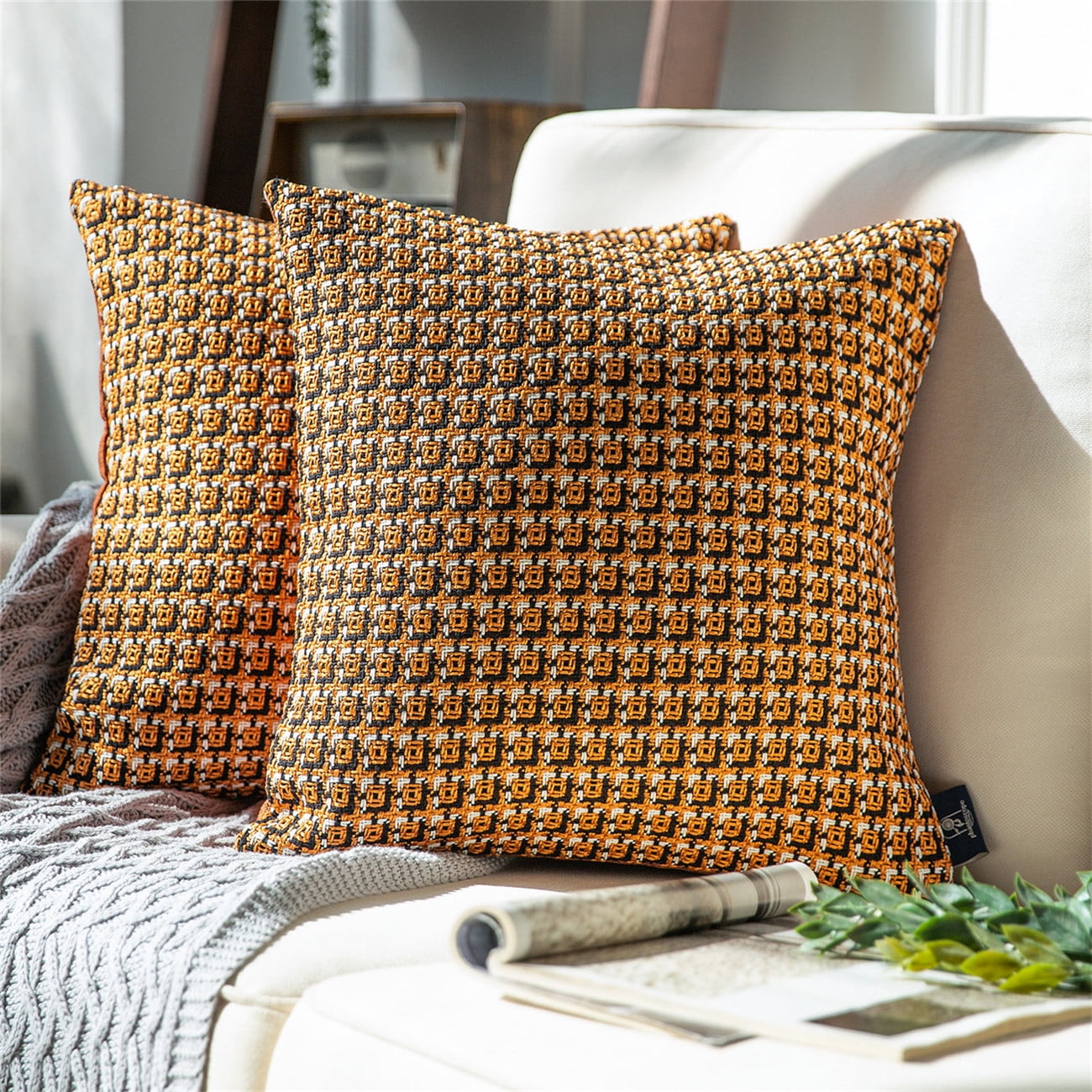 Phantoscope Classic Woven Textured Geometric Houndstooth Pattern Series Decorative Throw Pillow