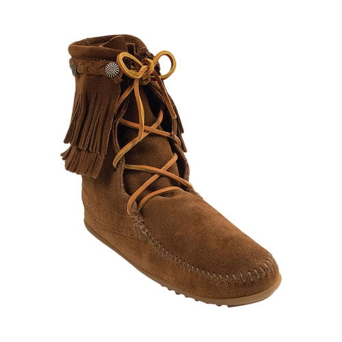 minnetonka boots womens