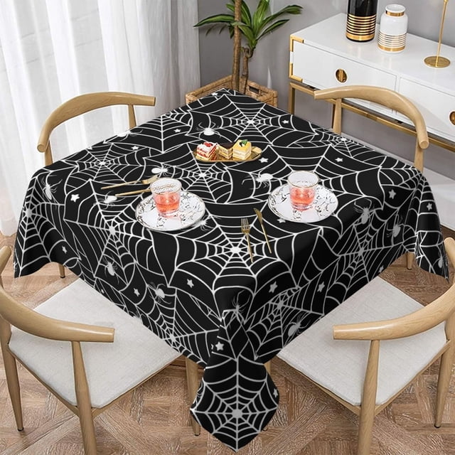 Nappe d'Halloween Carrée 54x54 Pouces, Nappe Noire et Blanche avec Toiles d'Araignée et Étoiles, Polyester Résistant aux Taches pour l'Automne et les Fêtes, Intérieur Extérieur, Couvre-Tables pour Cuisine, Salle à Manger, Fêtes