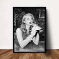 thumbnail image 4 of Póster de la cantante de música Lana Del Rey, modelo de lienzo, pintura, fumando, foto retro, retrato, imagen, bar, sala de estar, arte de pared, decoración del hogar, 4 of 5