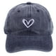 thumbnail image 1 of Gorra de béisbol vintage con diseño de corazón, protección solar, estilo retro y moderno., 1 of 5