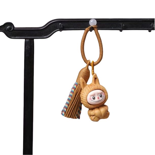 Creative wooden pendant, trendy and fun, solid wood carvings, many styles, cute designs, various materials of solid wood.