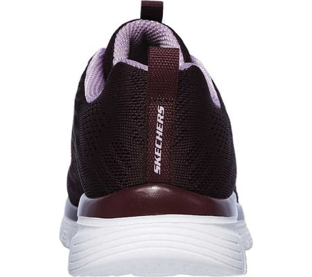 skechers get connected