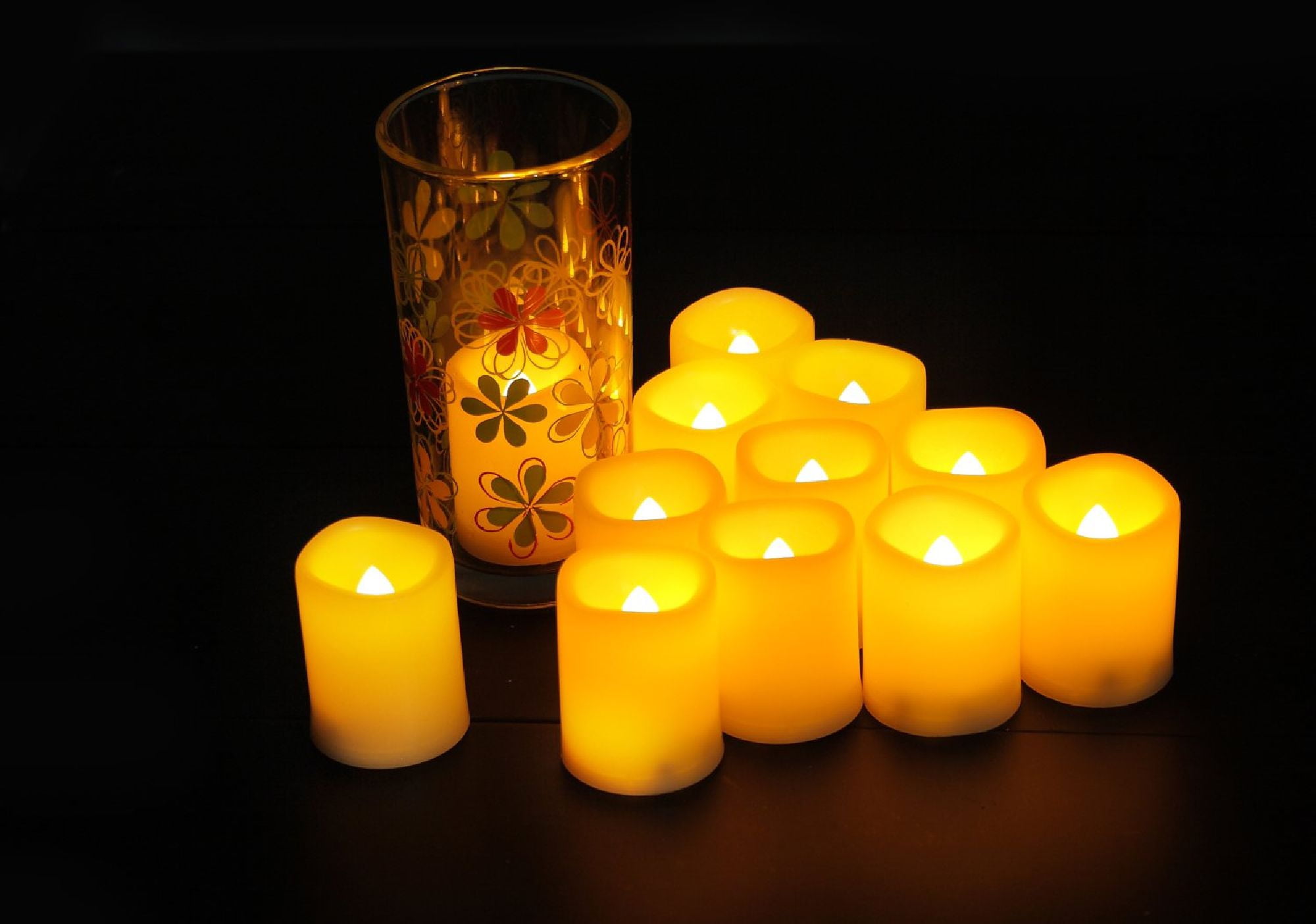 EcoGecko Set of 24 Premium Flameless Votive Candles, Battery Operated, LED Candles, Long Battery Life 120+ Hours, Batteries Included