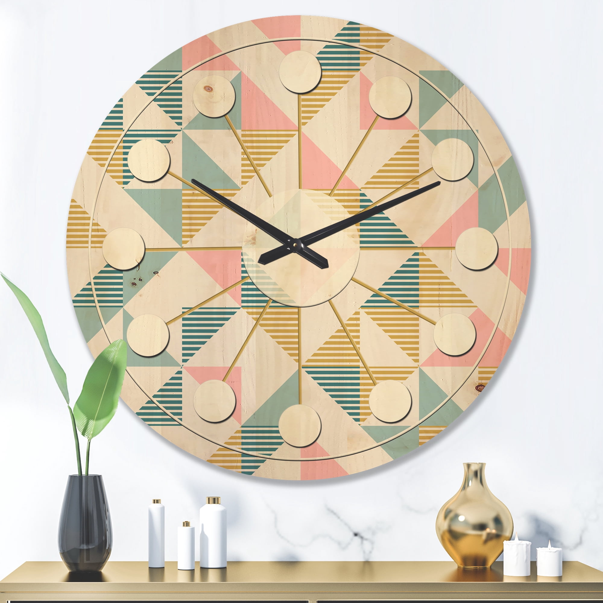 Designart 'Diamond Retro Pattern VII' Mid-Century Modern Wood Wall Clock