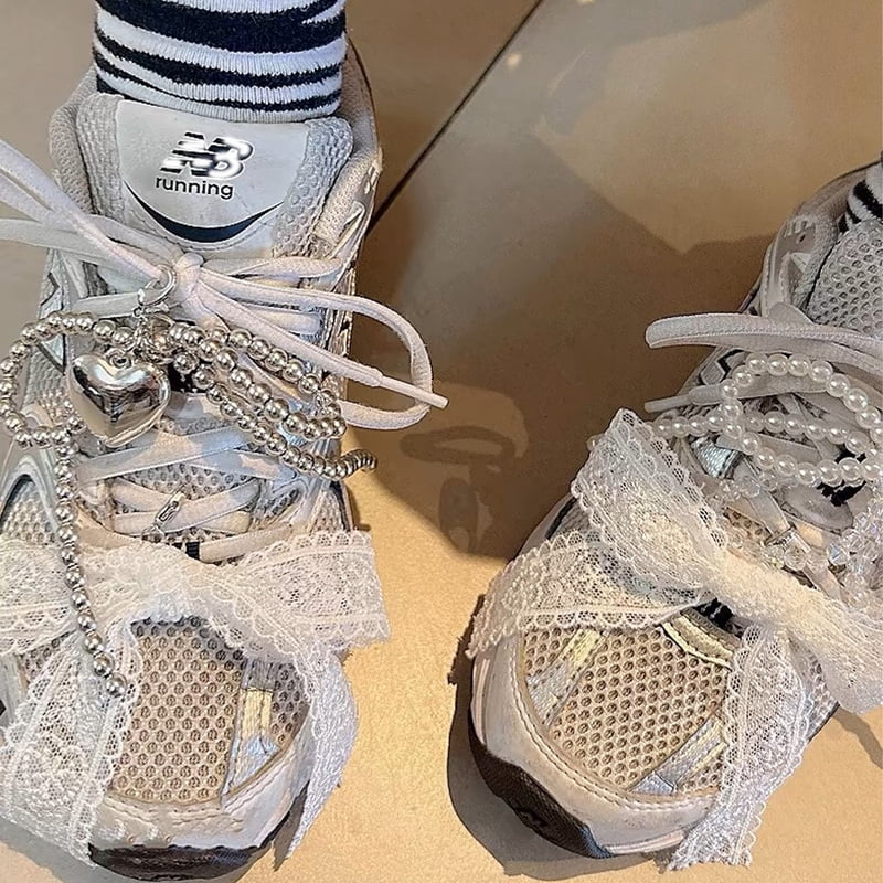 1Pair Handmade Shoes Clip Lace Bowknot Charm Shoe Buckle Decoration Bag Pendant Bow Shoelaces Clips Fashion Keychain Accessories