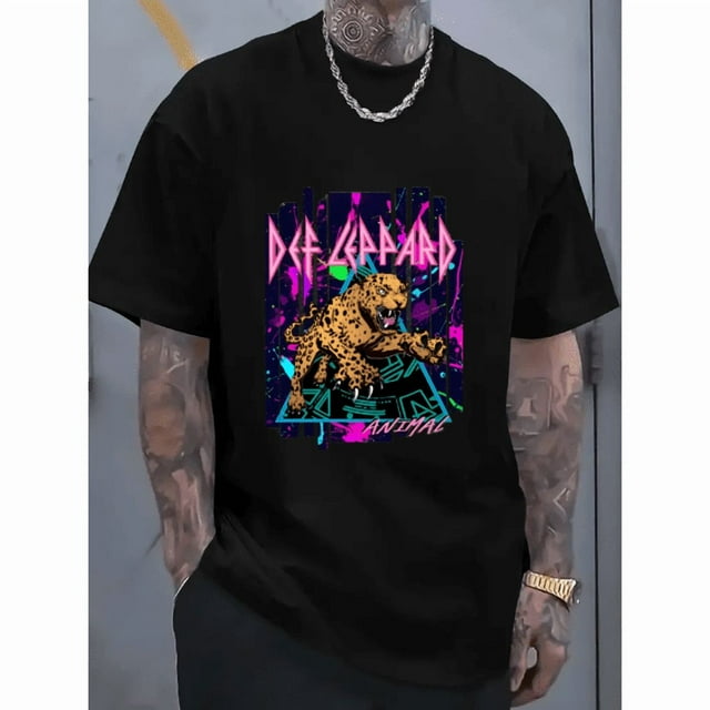 Camiseta retro lavada con un enérgico motivo "DEF LEPPARD" y un estampado de leopardo dinámico.