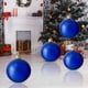 thumbnail image 4 of Decoraciones de pelota hinchable para exteriores de 30 cm - Gran decoración festiva para el jardín navideño, PVC resistente a la intemperie, fácil de instalar y almacenar, 4 of 5