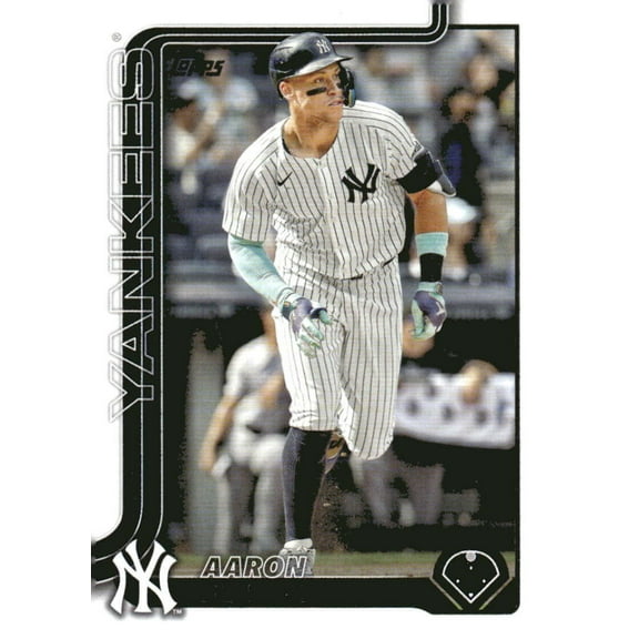 2025 Topps #300 Aaron Judge NM-MT New York Yankees Baseball Trading Card