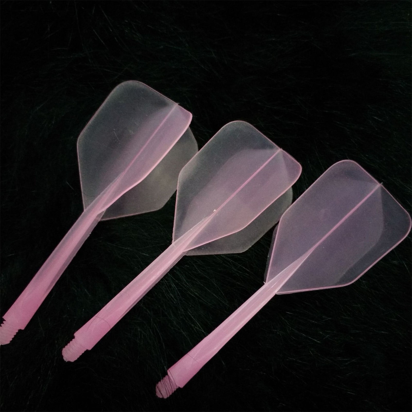 15 Ailettes Et Tiges Fléchettes Intégrées – Filetage 2BA – 5 Couleurs (Noir, Rouge, Bleu, Violet, Vert) – Durables – 70 Mm
