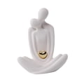 thumbnail image 3 of Pareja amantes de la estatua adorno abrazando figura de pareja para la decoración del día de San Valentín regalos de boda apartament hotel decoración Heart Love Gold Love, 3 of 8