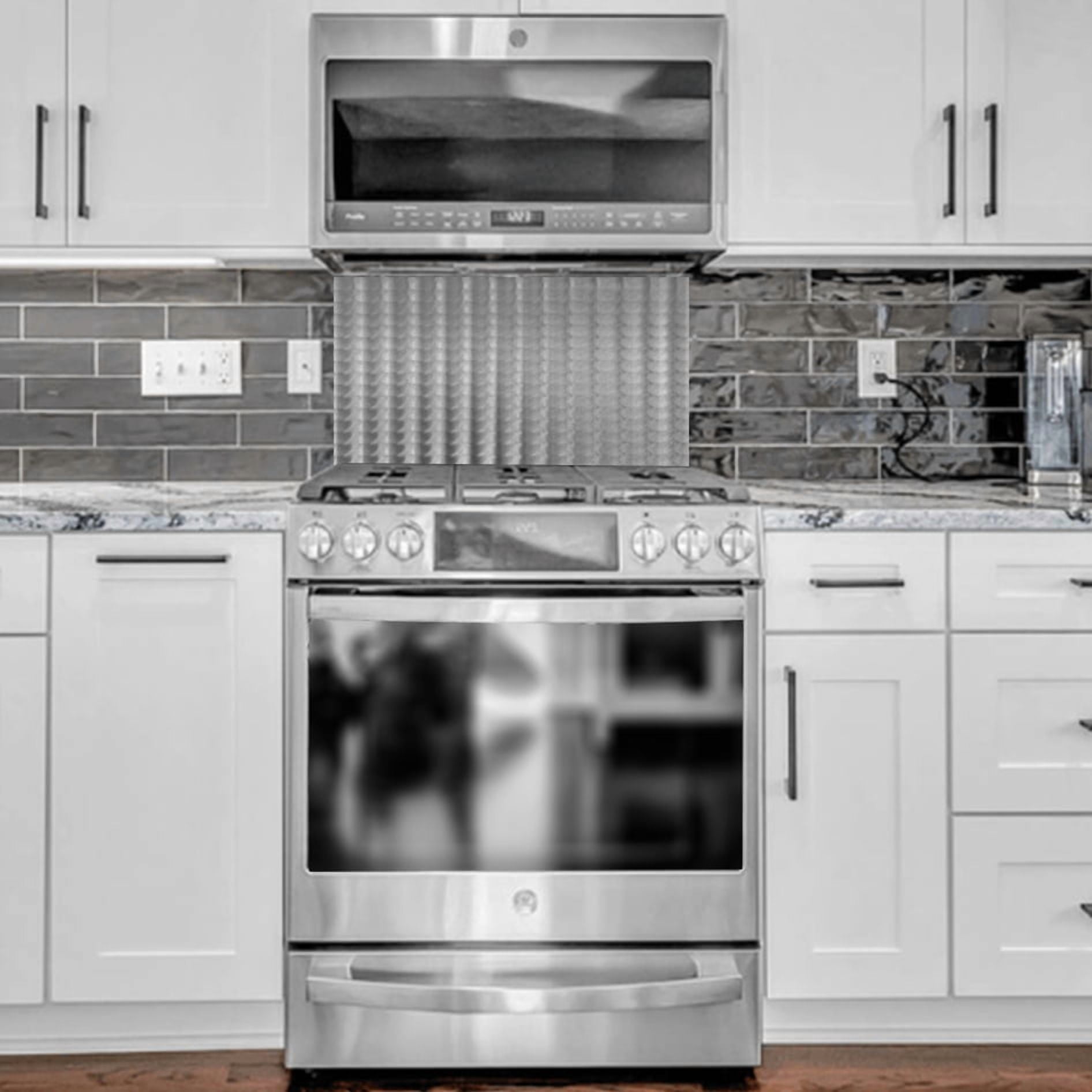 Linear Cascade Decorative Stainless Steel Kitchen Backsplash 24" x 30"