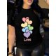 thumbnail image 2 of Camiseta de mujer 100 % algodón transpirable, de fácil cuidado y con estampado de corazones. Ideal para uso casual y deportivo, manga corta y cuello redondo para primavera y verano. Ideal para adultos, 2 of 8