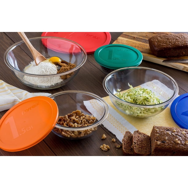 Pyrex 8-Piece Smart Essentials Mixing Bowl Set with Assorted Lids