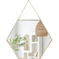 thumbnail image 1 of Espejo hexagonal para colgar en la pared, decoración geométrica dorada con cadena para baño, dormitorio y sala de estar., 1 of 5