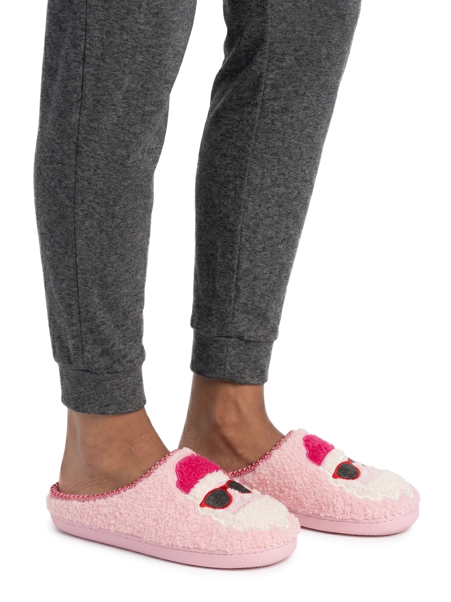 MUK LUKS Women's Cozy Holiday Clog Slipper