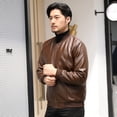 thumbnail image 4 of Chaqueta de cuero lavado PU de moda para hombre con cuello de béisbol de primavera y otoño, 4 of 5