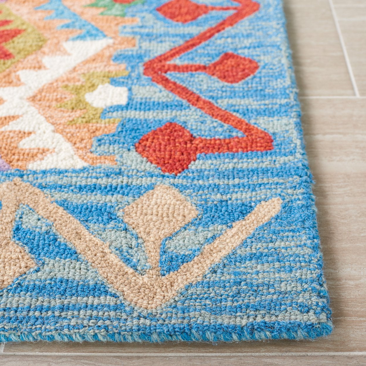 SAFAVIEH Aspen Oralee Geometric Area Rug, Light Blue/Beige, 7' x 7' Round