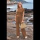 thumbnail image 4 of Conjunto Deportivo de Verano para Mujer, de Corta y Bloques de Color, con Pantalones Ajustados, A Juego, para Estar en Casa, 2025 Color Café M, 4 of 8