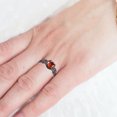 thumbnail image 4 of unbranded Anillo Estilo Gótico Con Piedra De Circonia Roja Y Retro En Negro Para Eventos Y Uso Diario, 4 of 8