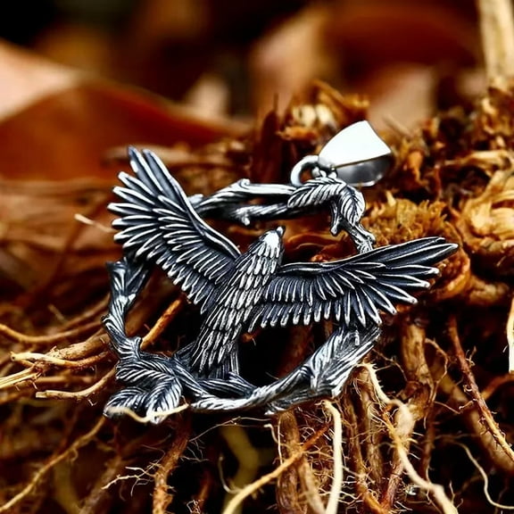 HOOUN Silver Flying Eagle Pendant Necklace Chain Men's Punk Rock Biker Jewelry Gift