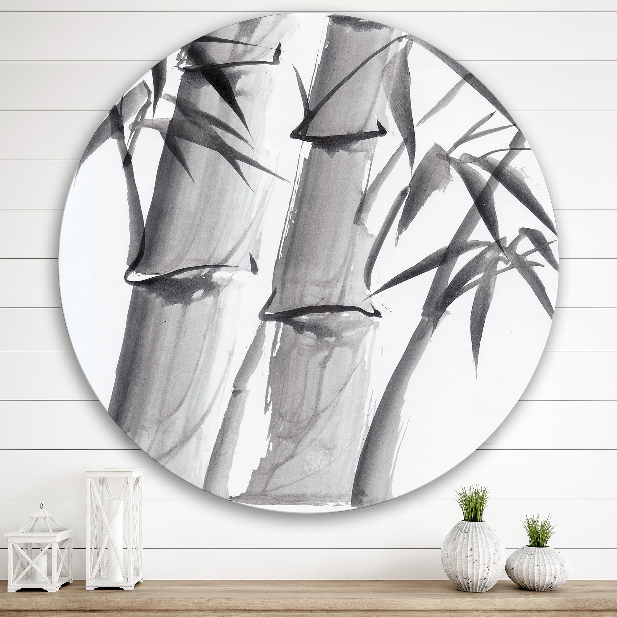 Designart 'Vintage Black and White Bamboo IV' Traditional Circle Metal Wall Art 36x36 - Disc of 36