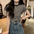 thumbnail image 2 of Ropa de verano 2023 nuevo estilo francés dulce y picante con camisa de fondo en el interior, camiseta de hombro derecho, camiseta de manga corta a rayas femeninas XL Xishao ropa, 2 of 3
