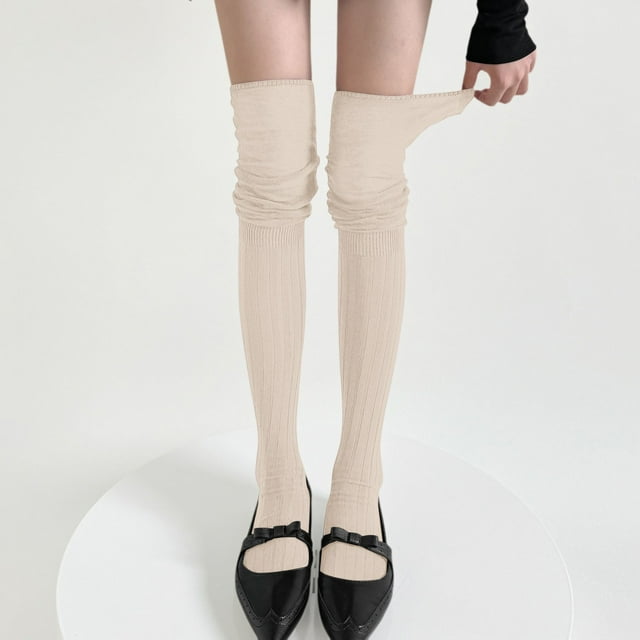 TINZ en Automne et en Hiver Chaussettes Rouges à Ancrage pour Femmes Modèles Rouges de Défilé Sont Assemblés avec des Chaussettes Jusqu'aux Genoux et des Bas d'Ancrage Sont Empilés Culottes Jarretelles Bas d'Hiver pour Femmes Bas avec Nœud