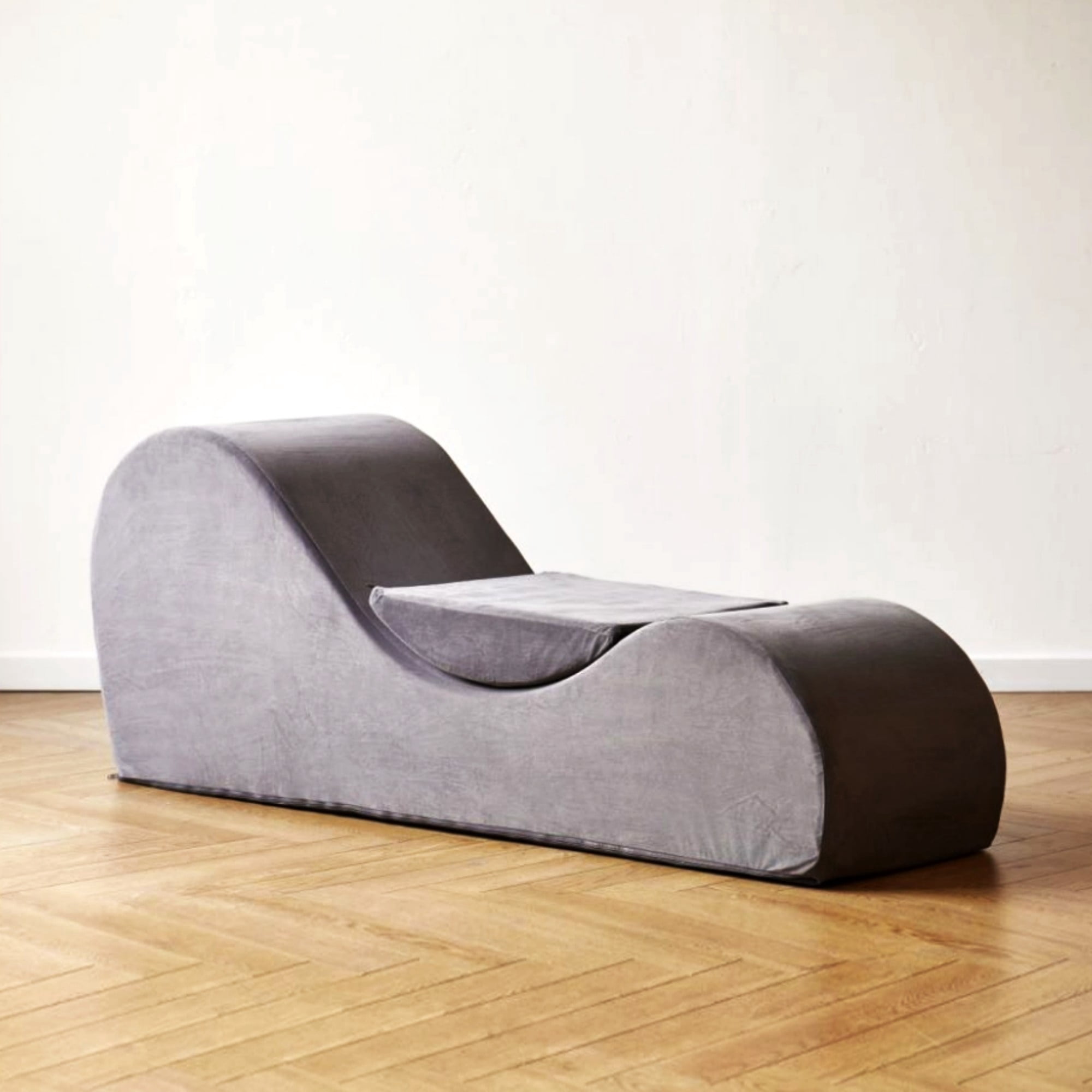 BSHTI 62.5" Polyurethane Yoga Chaise Lounge Chair with Washable Cover, Lazy Seating for Small Spaces(Gray)