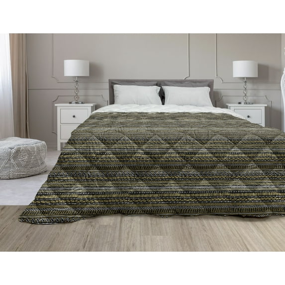 Minimalist Down Alternative Comforter, Simplistic Messy Dots Abstract Contemporary Maison Chez Moi Art Deco, Microfiber Quilt for All Season, 5 Sizes, White Charcoal Grey, by Ambesonne