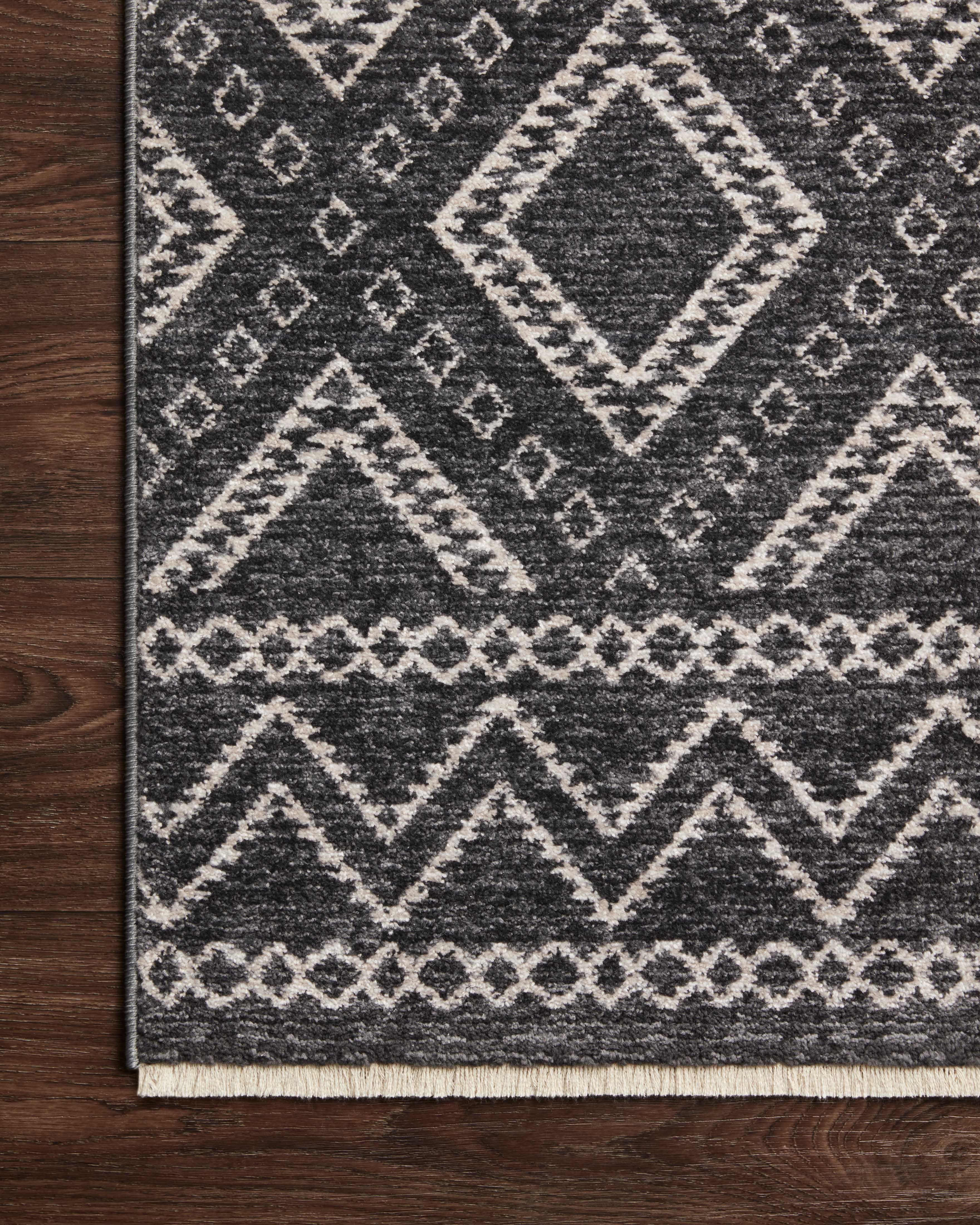 Loloi Vance Charcoal / Dove 2'-7" x 10'-0" Runner Rug