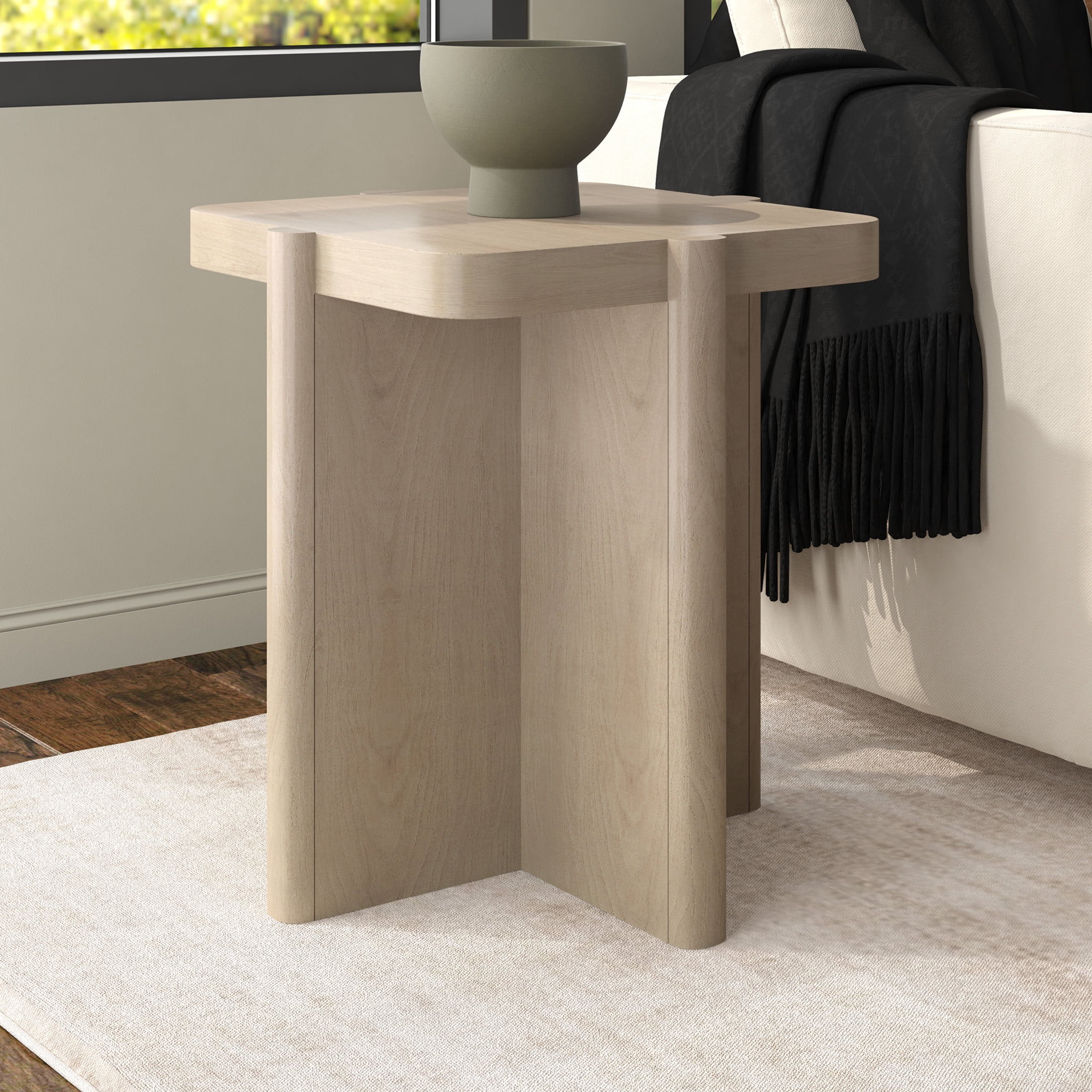 Evelyn&Zoe Modern/Contemporary 20" Wide Alder White Side Table