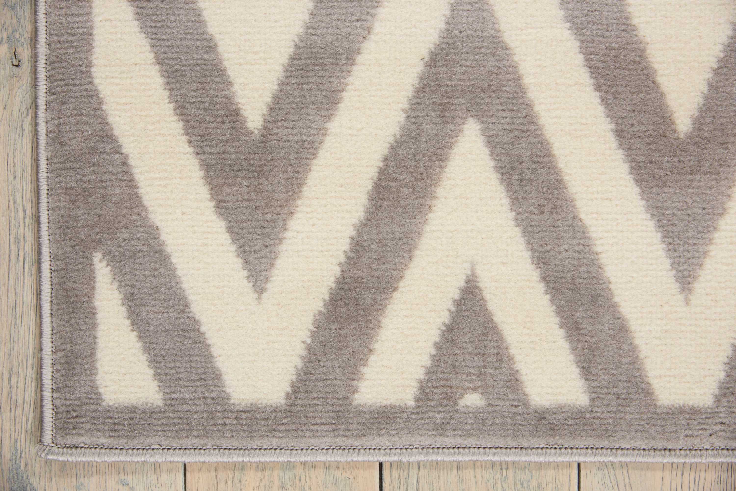 Geometric White/Grey Area Rug by Bellamy Studios